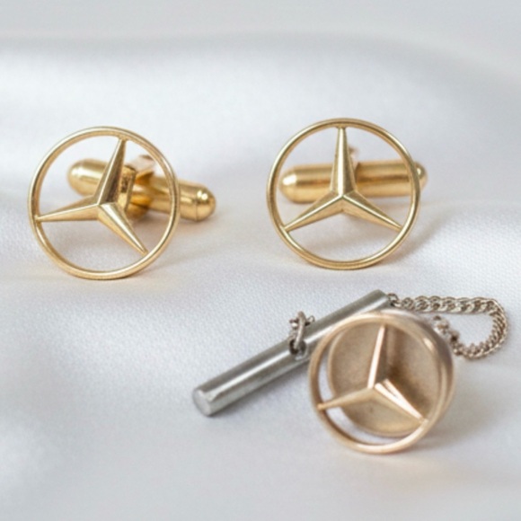 Mercedes Benz Vintage 90’s Gold Tone Cufflinks & Tie Tack Set - Picture 3 of 10